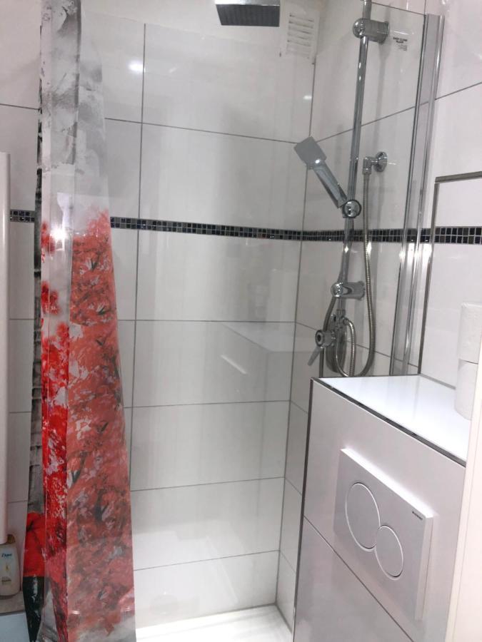 Oezkurt-1 Apartment ฟรีดริชส์ฮาเฟน ภายนอก รูปภาพ